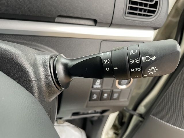 DAIHATSU TANTO CUSTOM 2016 Image 31