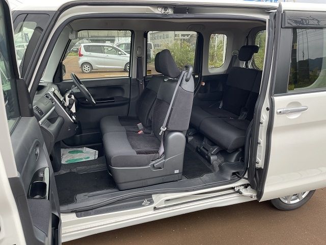 DAIHATSU TANTO CUSTOM 2016 Image 31