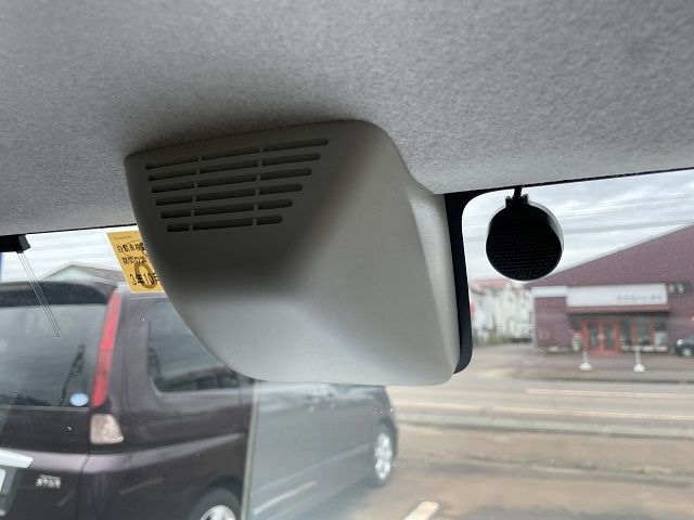 DAIHATSU TANTO CUSTOM 2016 Image 31