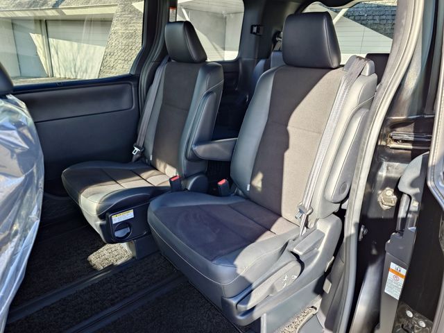 TOYOTA NOAH HYBRID 2016 Image 31