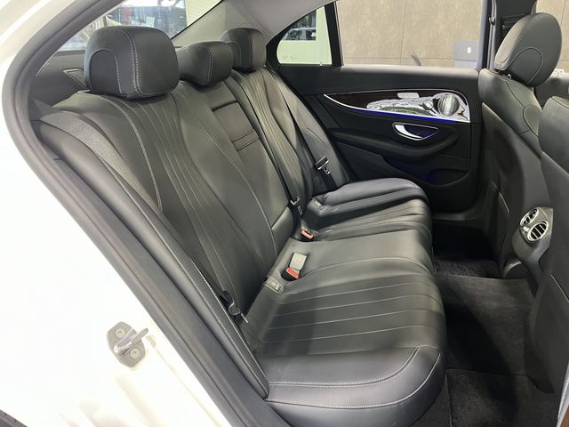 MERCEDES BENZ E CLAS 2017 Image 31
