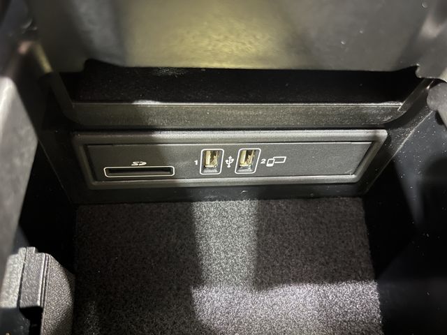 MERCEDES BENZ E CLAS 2017 Image 31