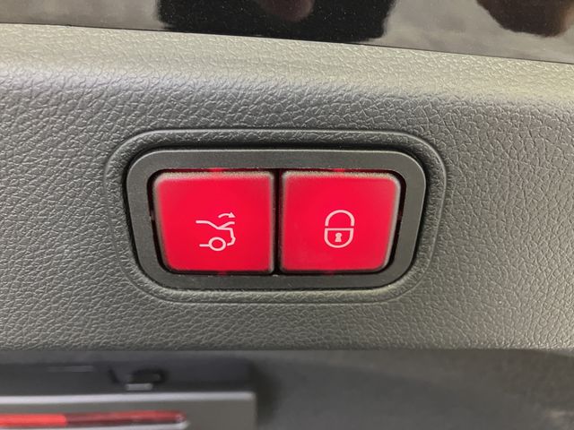 MERCEDES BENZ CLS CL 2019 Image 31