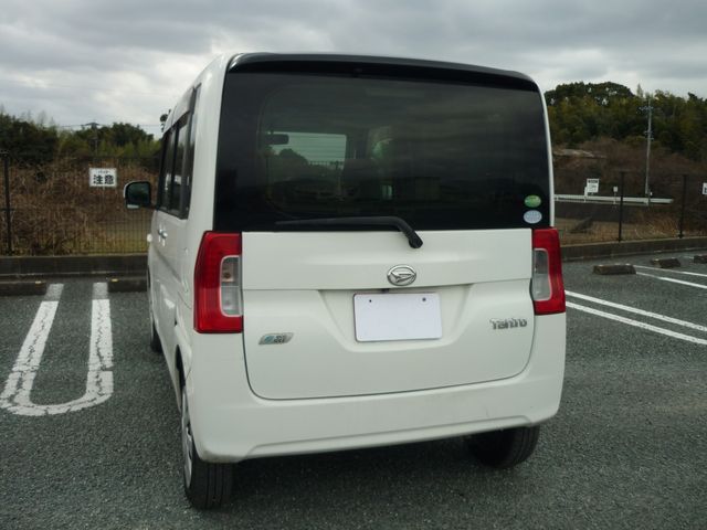 DAIHATSU TANTO 2014 Image 31