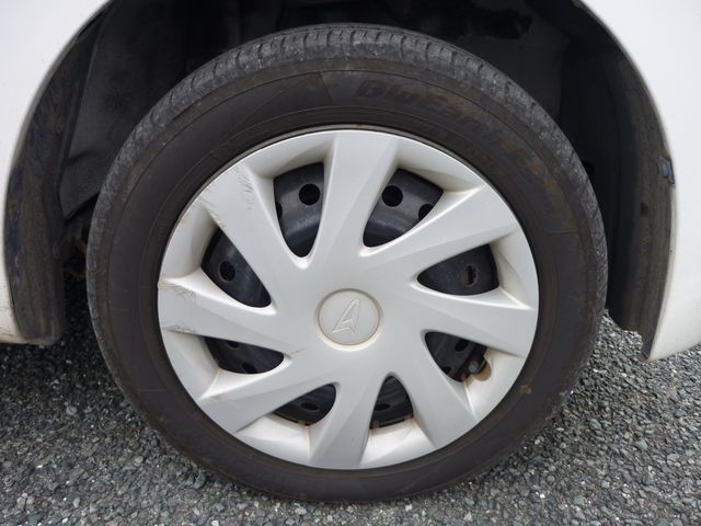 DAIHATSU TANTO 2014 Image 31