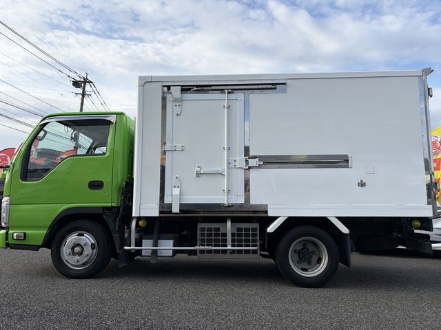 ISUZU ELF 2018 Image 31