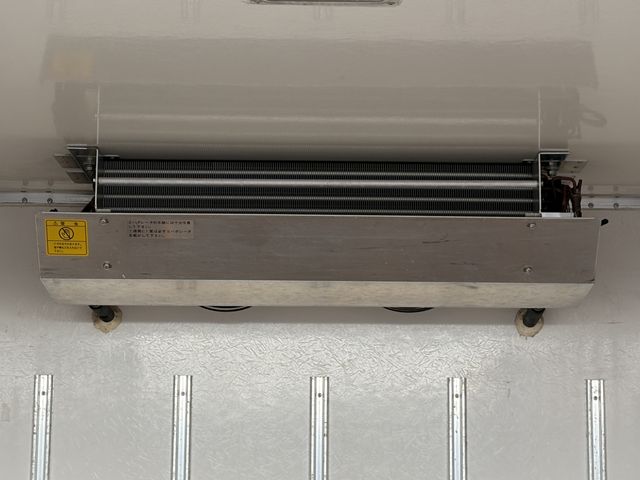 ISUZU ELF 2018 Image 31