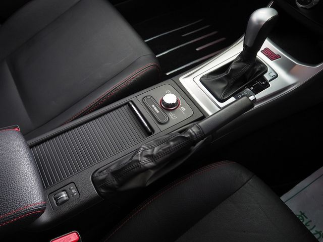 SUBARU IMPREZA WRX 2011 Image 31