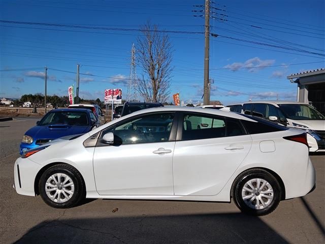 TOYOTA PRIUS 4WD 2021 Image 31