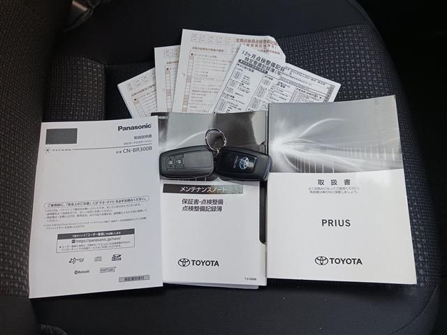 TOYOTA PRIUS 4WD 2021 Image 31