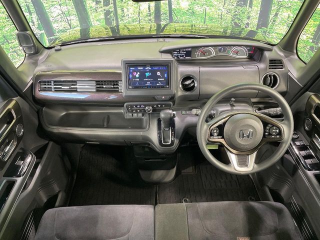 HONDA N BOX CUSTOM 2018 Image 31