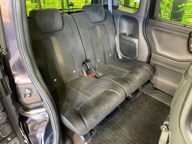 HONDA N BOX CUSTOM 2018 Image 31