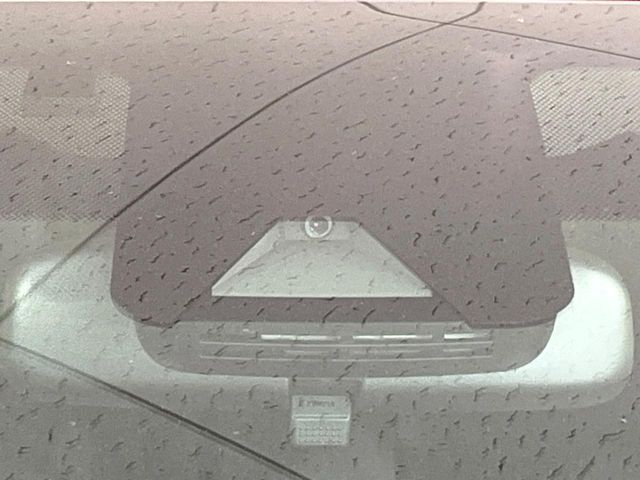 TOYOTA YARIS CROSS HYBRID 2022 Image 31