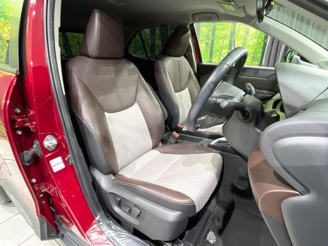 TOYOTA YARIS CROSS HYBRID 2022 Image 31