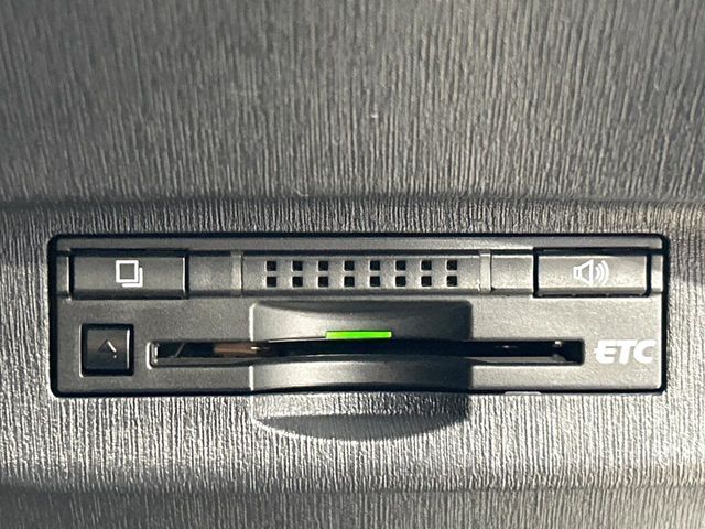 TOYOTA PRIUS 2013 Image 31