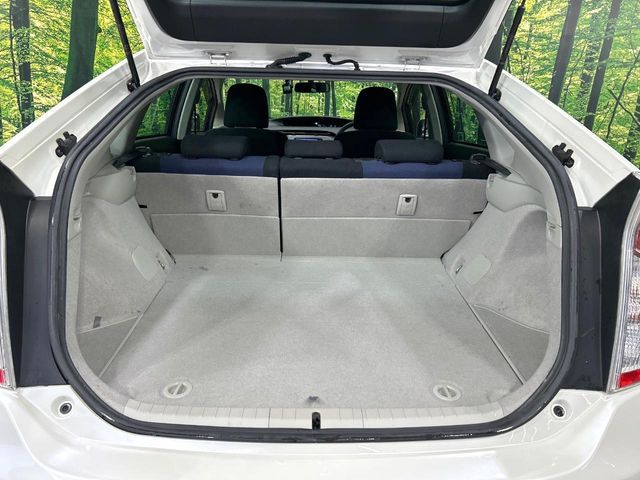 TOYOTA PRIUS 2013 Image 31