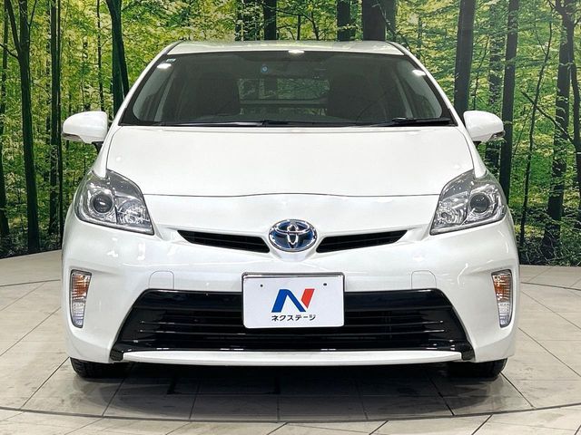 TOYOTA PRIUS 2013 Image 31