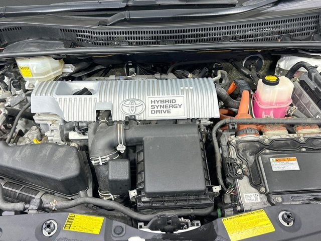 TOYOTA PRIUS 2013 Image 31