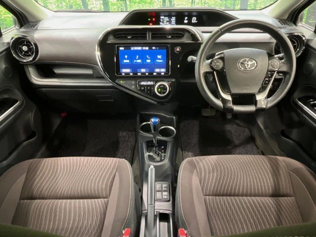 TOYOTA AQUA 2018 Image 31