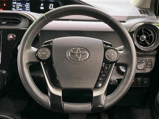 TOYOTA AQUA 2018 Image 31