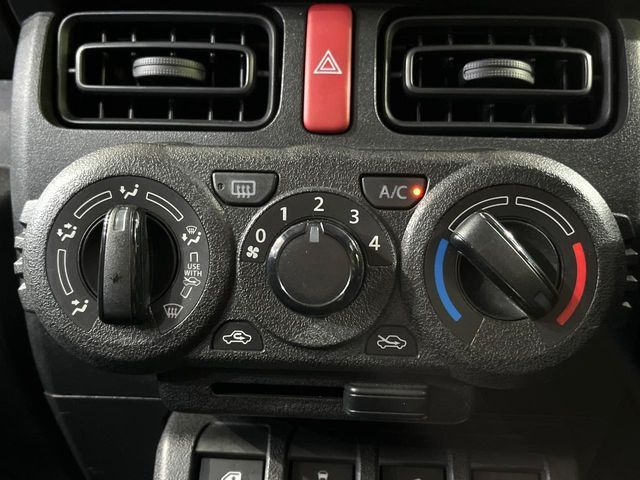 SUZUKI JIMNY 4WD 2019 Image 31