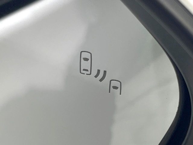 TOYOTA SIENTA HYBRID 2024 Image 31