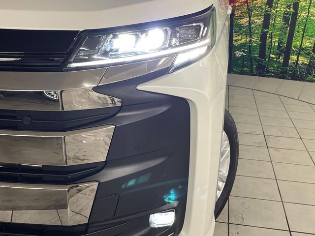 TOYOTA NOAH 4WD 2025 Image 31