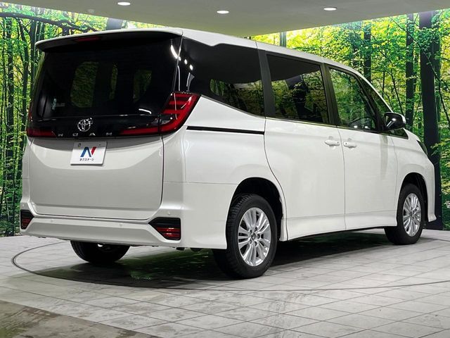 TOYOTA NOAH 4WD 2025 Image 31