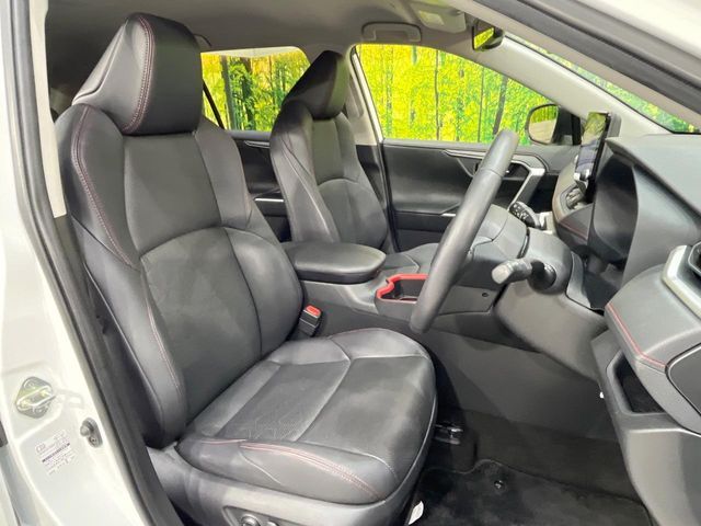 TOYOTA RAV4 HYBRID 4WD 2023 Image 31