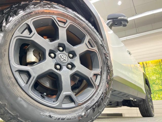 TOYOTA RAV4 HYBRID 4WD 2023 Image 31