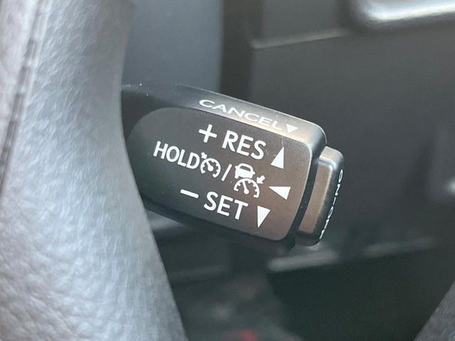 TOYOTA LANDCRUISER PRADO 2023 Image 31