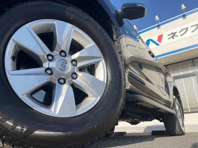 TOYOTA LANDCRUISER PRADO 2023 Image 31