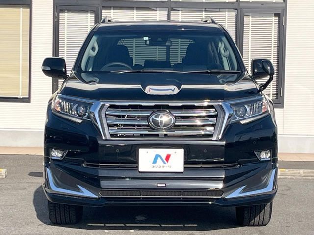 TOYOTA LANDCRUISER PRADO 2023 Image 31