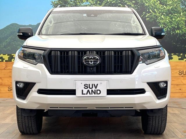 TOYOTA LANDCRUISER PRADO 2023 Image 31