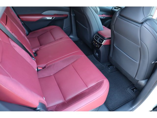 TOYOTA LEXUS RX500H 2023 Image 31