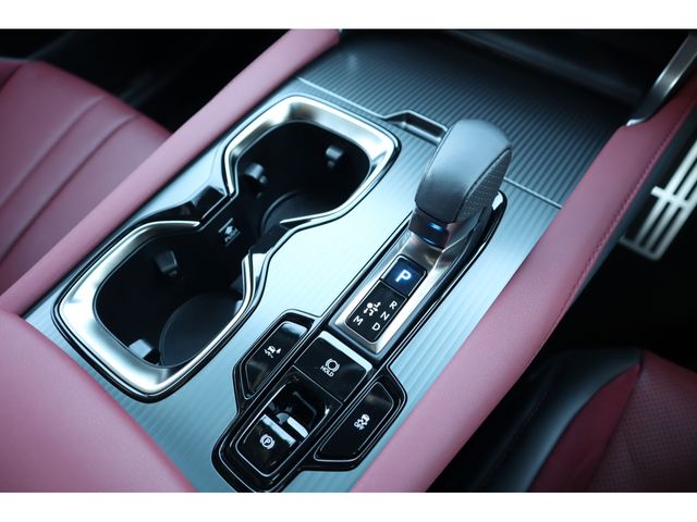 TOYOTA LEXUS RX500H 2023 Image 31