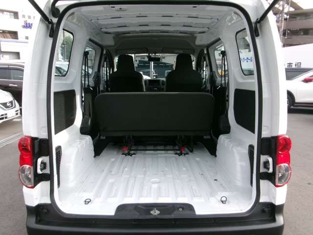 NISSAN NV200 VANETTE VAN 2018 Image 31