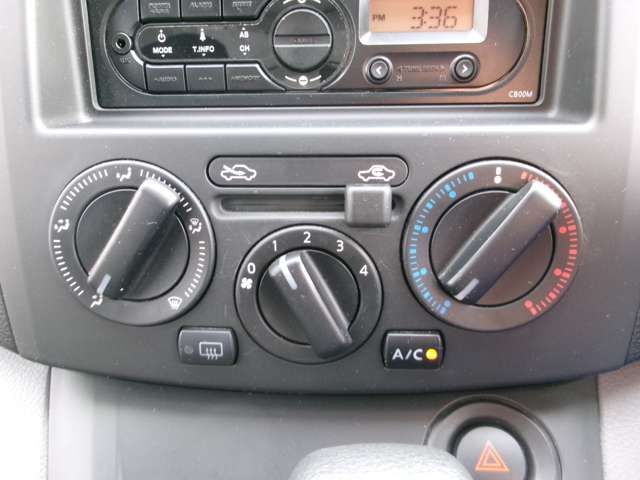 NISSAN NV200 VANETTE VAN 2018 Image 31