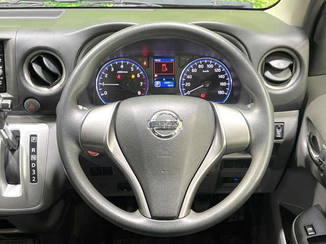 NISSAN NV350 CARAVAN 2019 Image 31