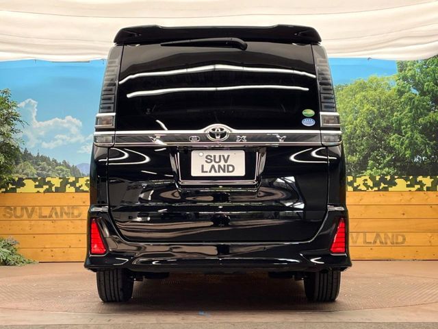 TOYOTA VOXY 2019 Image 31