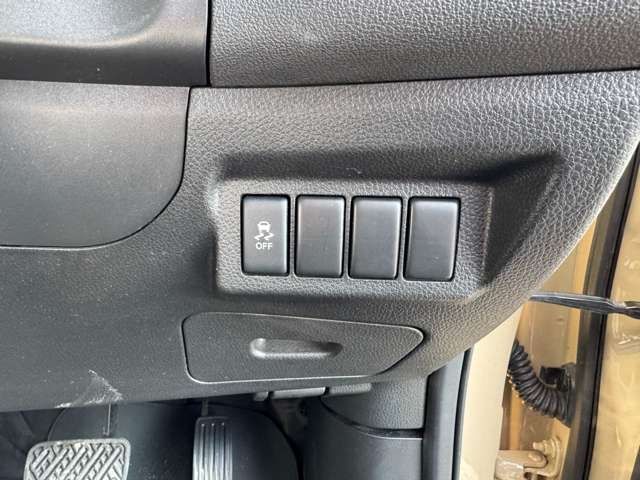 NISSAN X-TRAIL 4WD 2013 Image 31