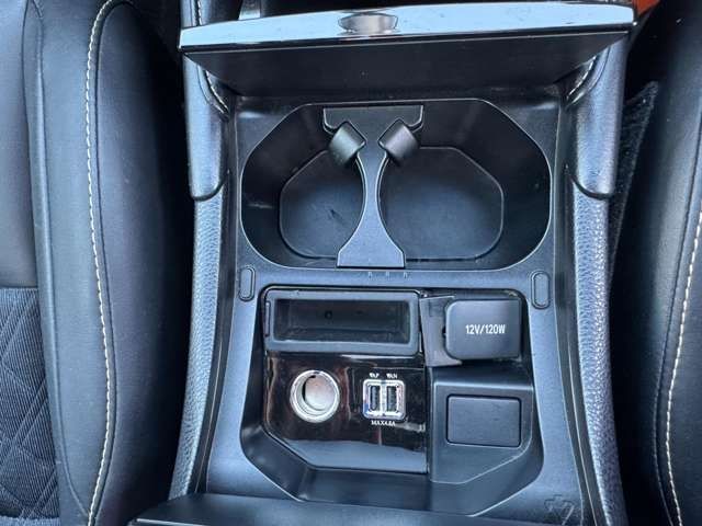 TOYOTA HARRIER 2WD 2014 Image 31