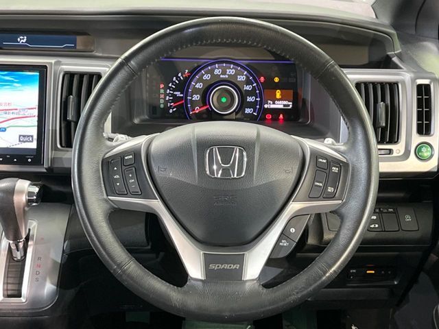 HONDA STEPWAGON SPADA 2015 Image 31