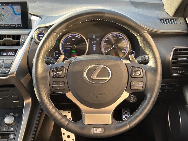 TOYOTA LEXUS NX300H AWD 2015 Image 31