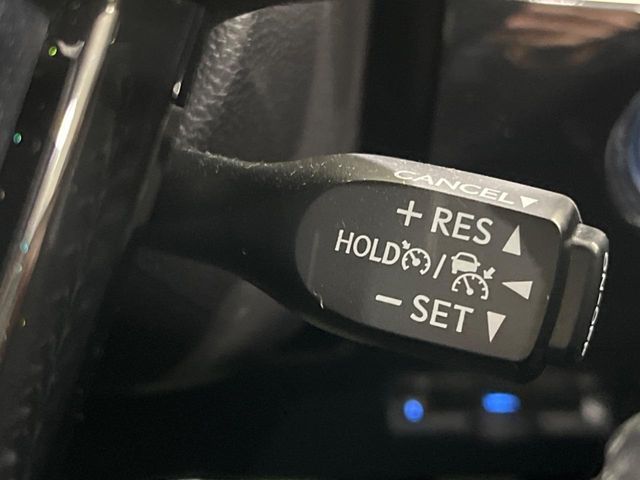 TOYOTA PRIUS 2019 Image 31