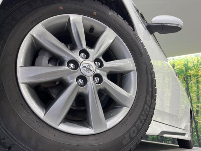 TOYOTA PRIUS 2019 Image 31