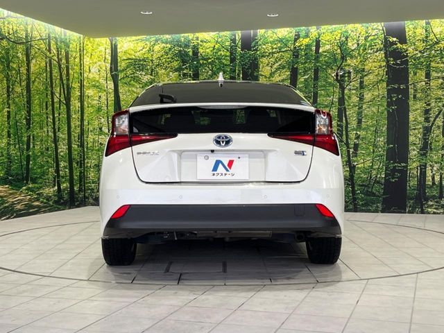 TOYOTA PRIUS 2019 Image 31