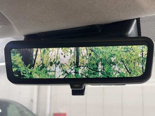 TOYOTA HIACE VAN 2WD 2025 Image 31