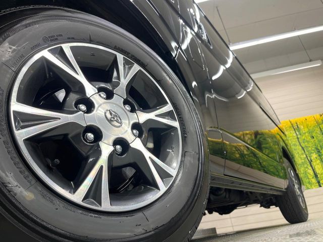 TOYOTA HIACE VAN 2WD 2025 Image 31