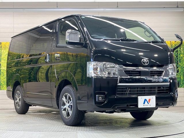 TOYOTA HIACE VAN 2WD 2025 Image 31